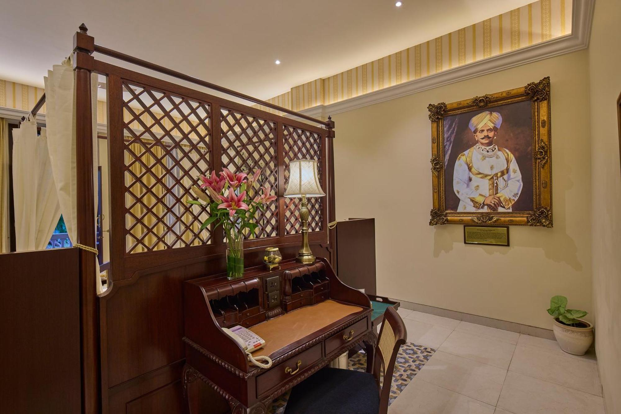 Royal Orchid Metropole Mysore Εξωτερικό φωτογραφία
