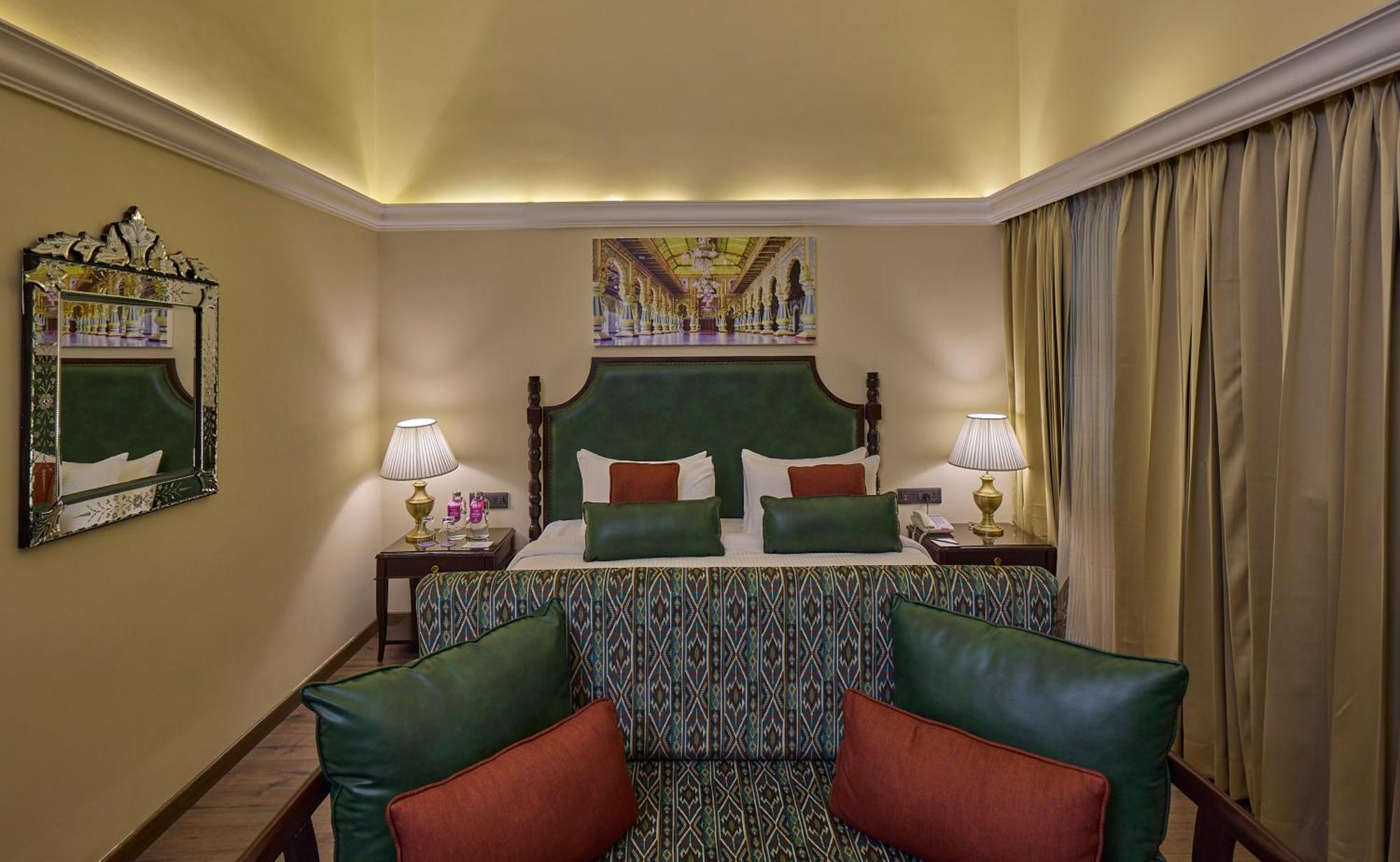Royal Orchid Metropole Mysore Εξωτερικό φωτογραφία