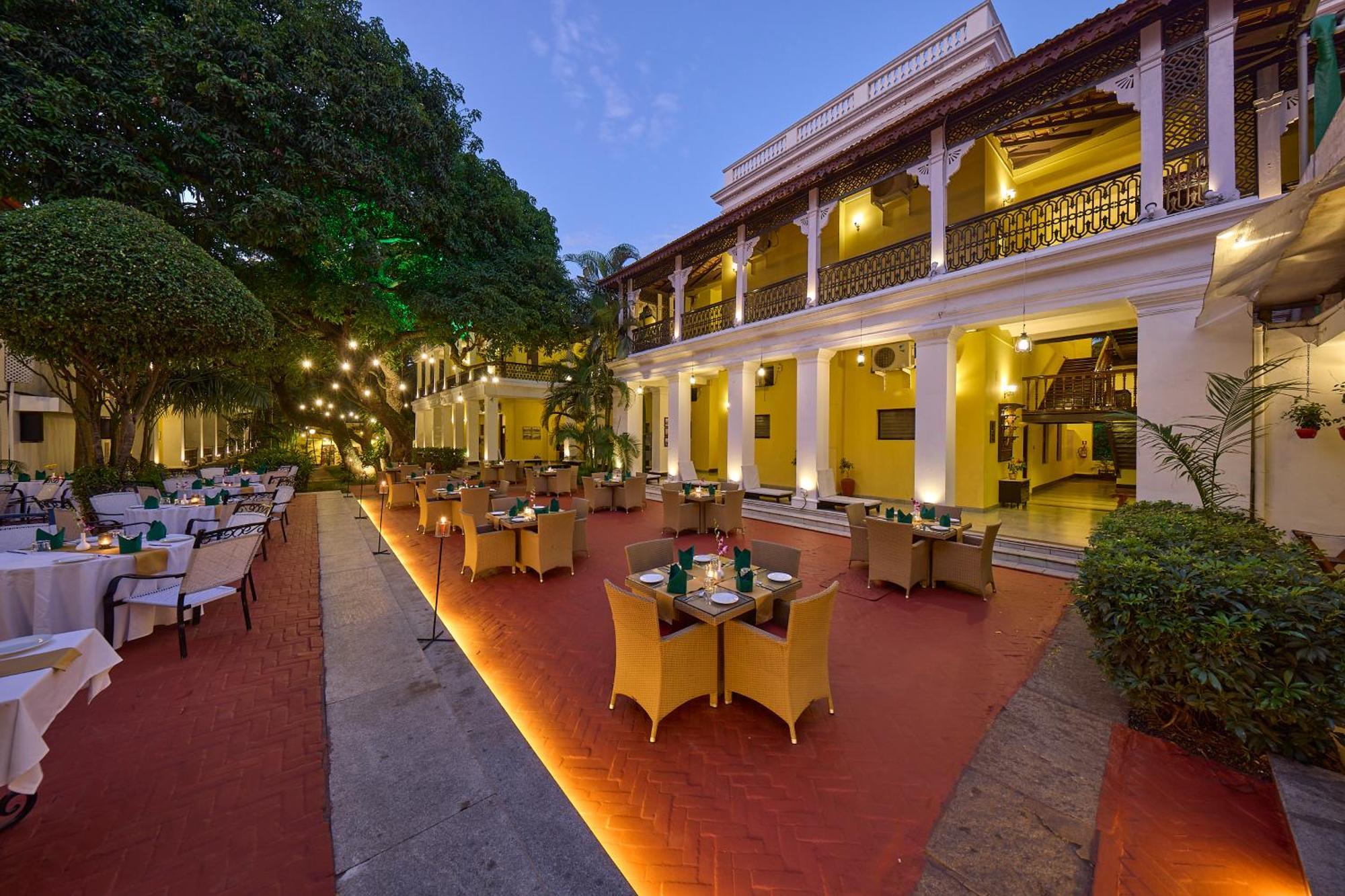 Royal Orchid Metropole Mysore Εξωτερικό φωτογραφία