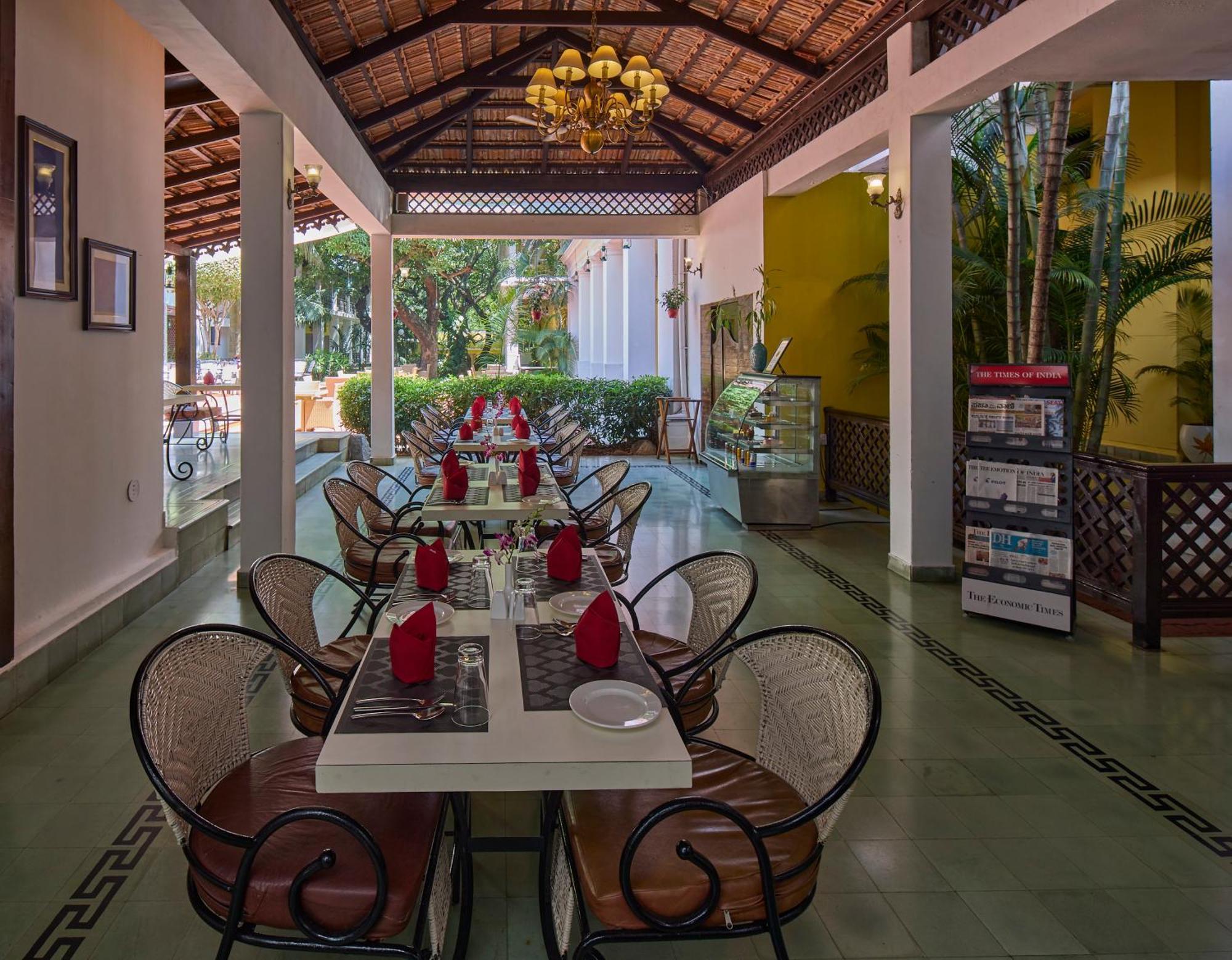 Royal Orchid Metropole Mysore Εξωτερικό φωτογραφία